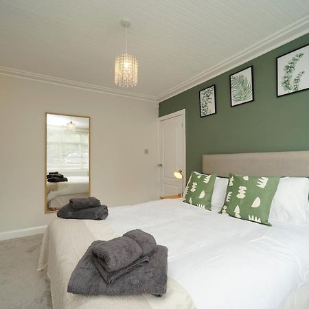 Stunning 5 Bed House In Chapel Allerton, Sleeps 9 Лідс Екстер'єр фото